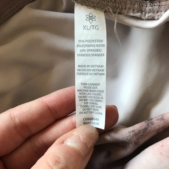 Harmony Balance Yoga Pants (NWT) - Picture 11 of 11